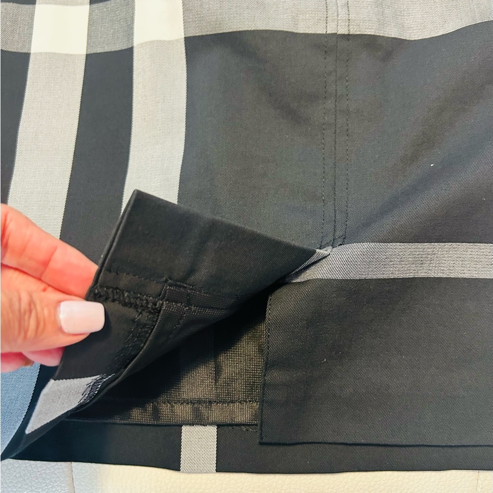 BURBERRY Skirt - Picture 7 of 11